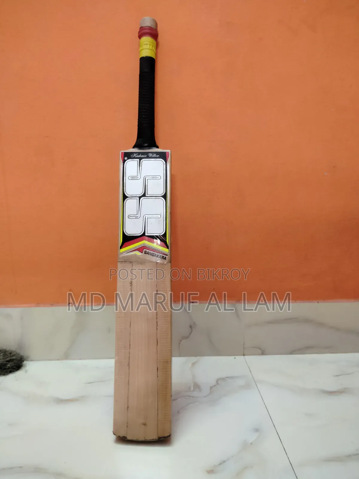Kashmiri Willow Bat
