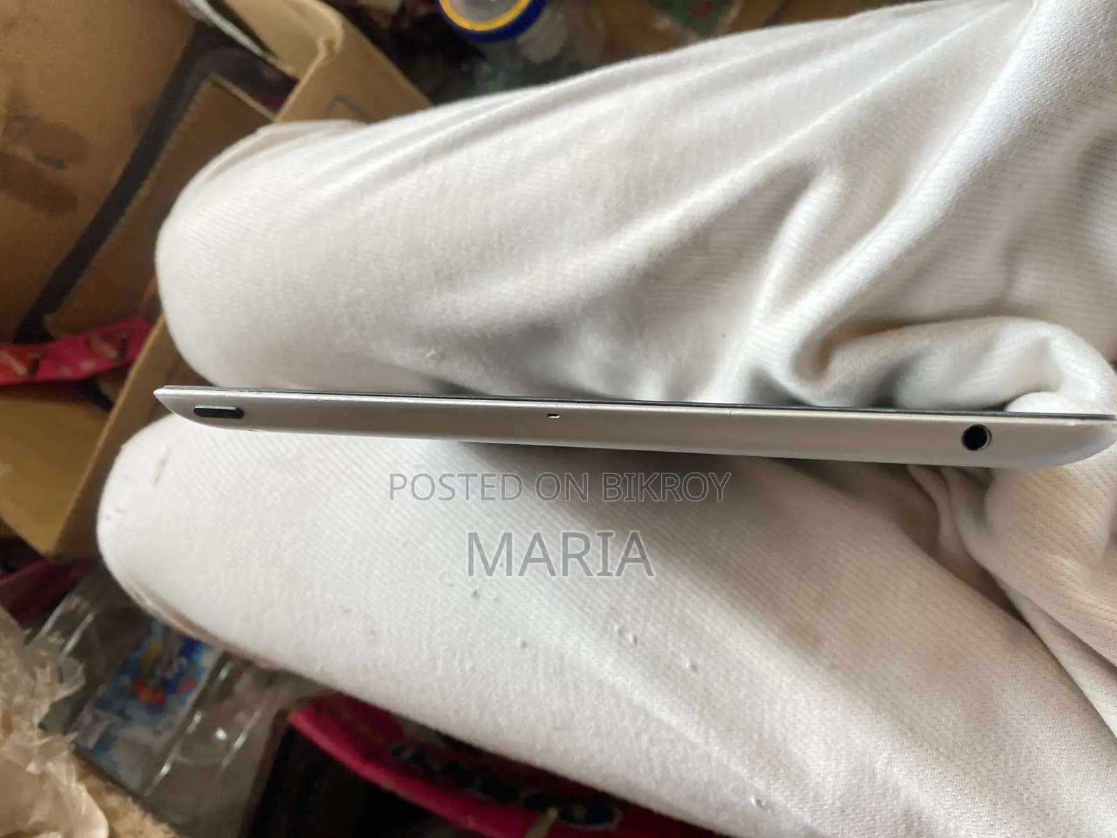 Apple iPad Air 64 GB White
