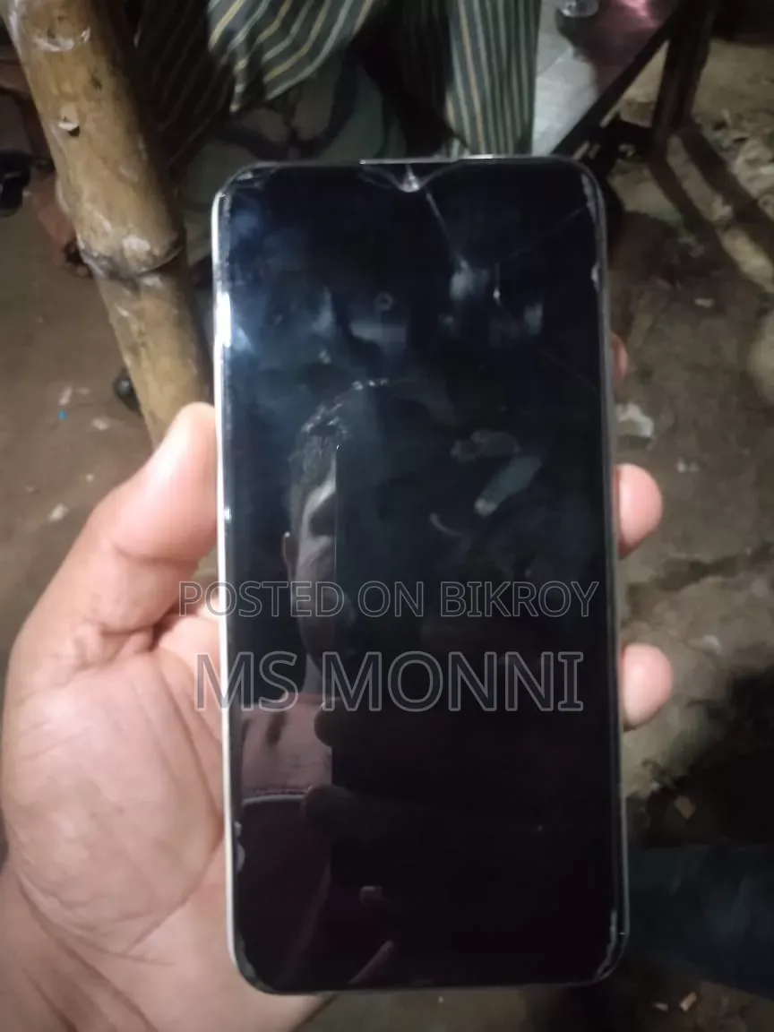 Vivo Y17 256 GB Blue
