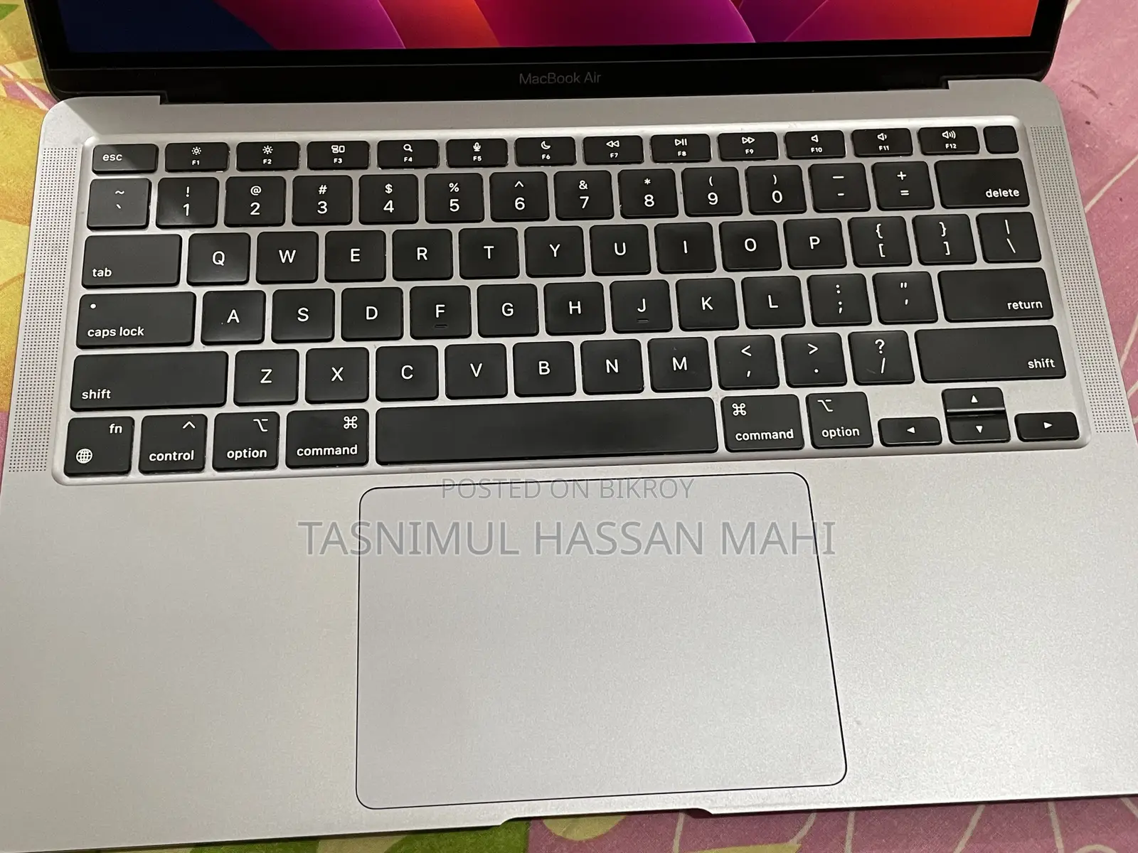 ল্যাপটপ অ্যাপল ম্যাকবুক ৮জিবি অ্যাপল এম১ এসএসডি ১২৮জিবি