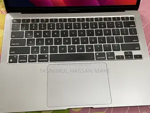 ল্যাপটপ অ্যাপল ম্যাকবুক ৮জিবি অ্যাপল এম১ এসএসডি ১২৮জিবি