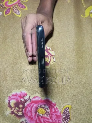 রিয়েলমি ১০ প্রো+ ২৫৬ জিবি ব্লু