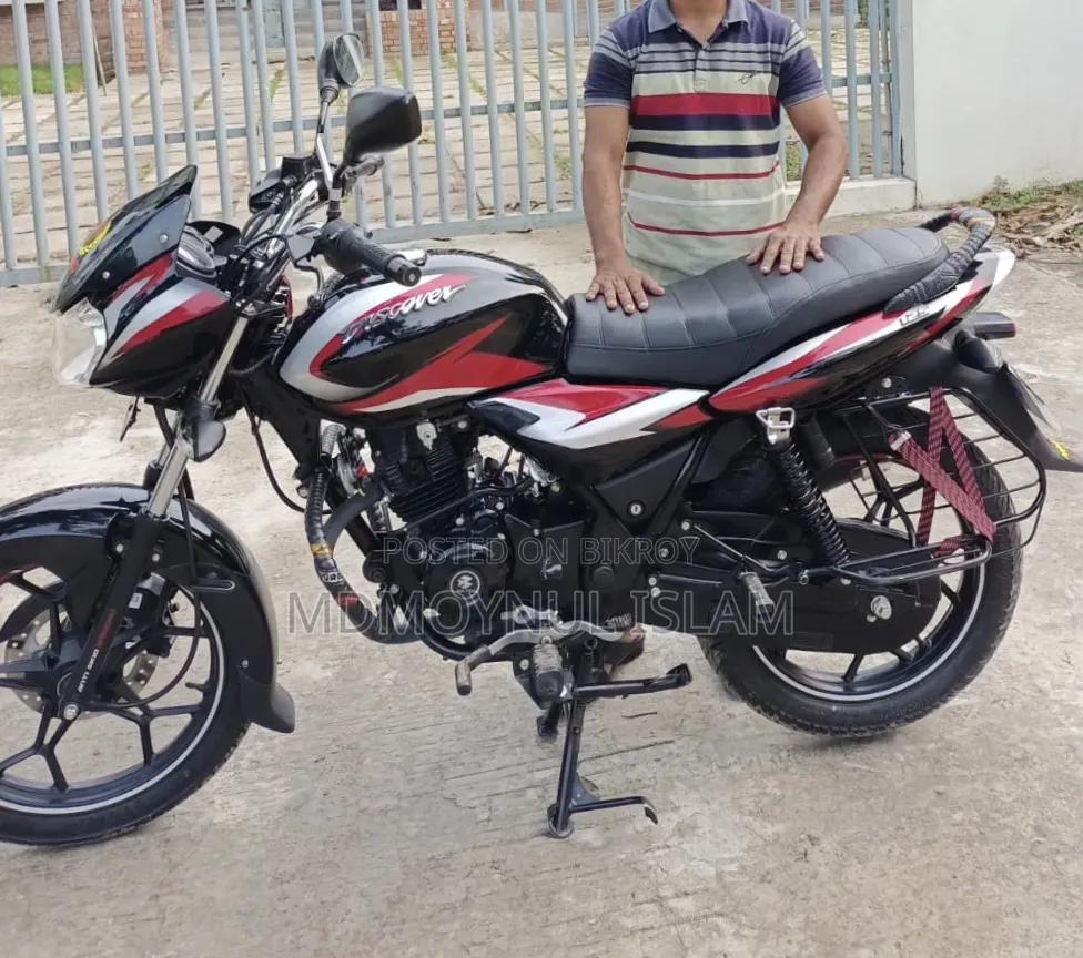 Bajaj Discover 125 2025 Black