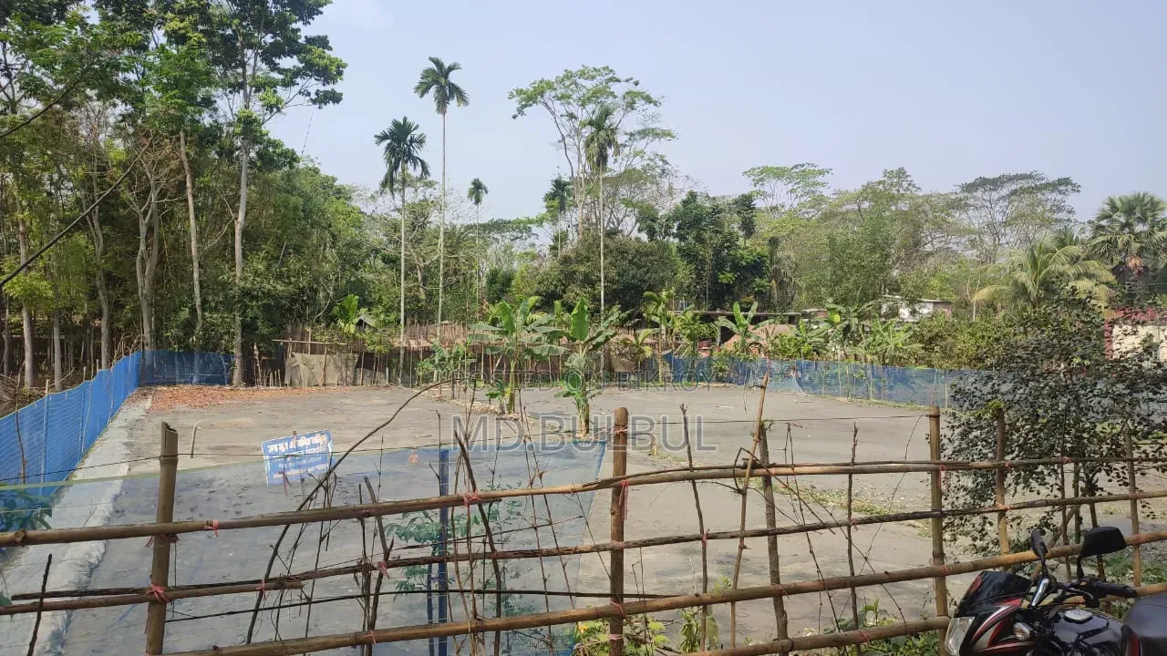 10 Decimal Vacant Plot For Rent