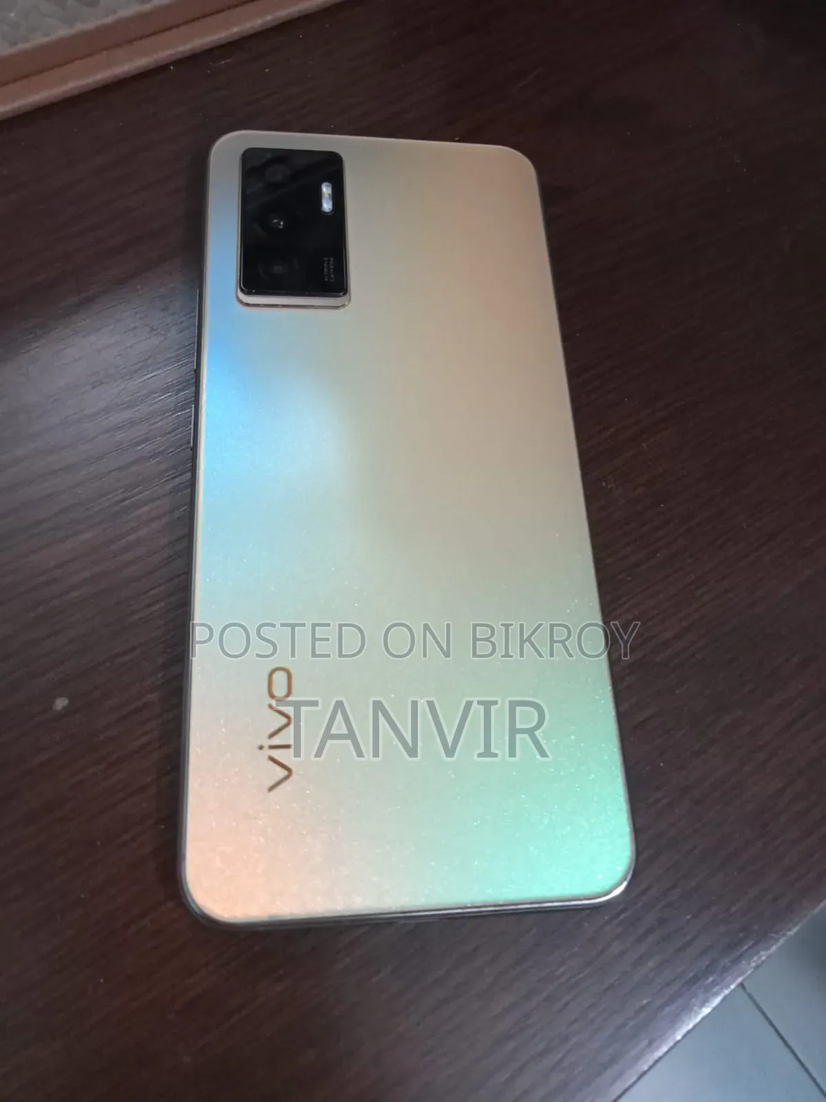 Vivo V23 128 GB Gold