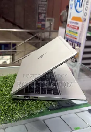 Laptop HP EliteBook 640 G10 16GB AMD Ryzen 5 SSD 512GB