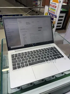 Laptop HP EliteBook 640 G10 16GB AMD Ryzen 5 SSD 512GB