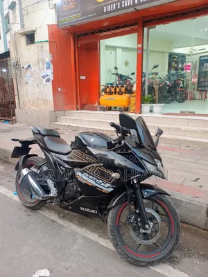 Suzuki Gixxer Fi ABS 2023 Black