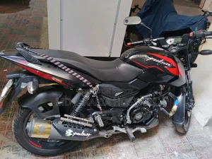 Bajaj Pulsar 150 2022 Black
