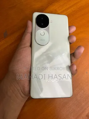 Vivo iQOO 256 GB