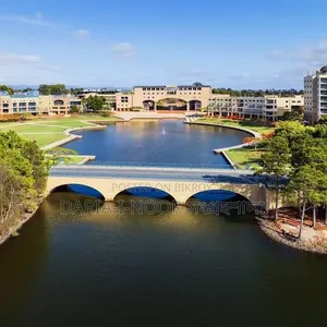 ৩১ শে আগস্ট এর আগে Australia এর Bond University তে Scholarship