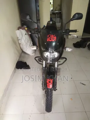 Bajaj Pulsar N150 2012 Black