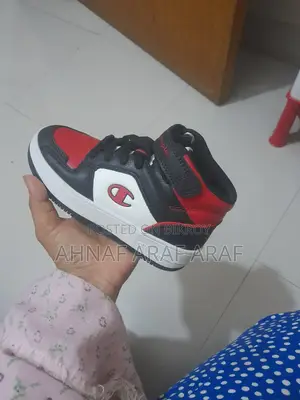 ছেলেদের জন্য বিশেষ কেডস জুতো