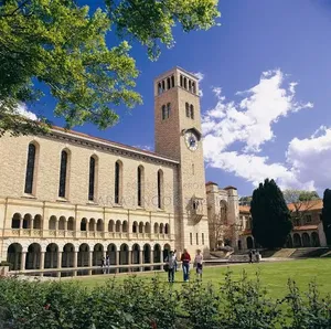 University of Western Australia Scholarship before July 30th