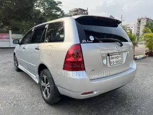 টয়োটা করোলা ফিল্ডার ২০০৪ সিলভার