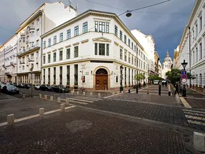 ১৫ ই জুলাই এর আগে হাংগেরির Central European University এর Scholarship