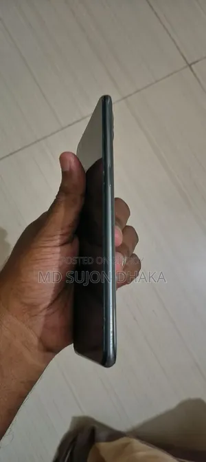 Oppo F17 Pro 128 GB