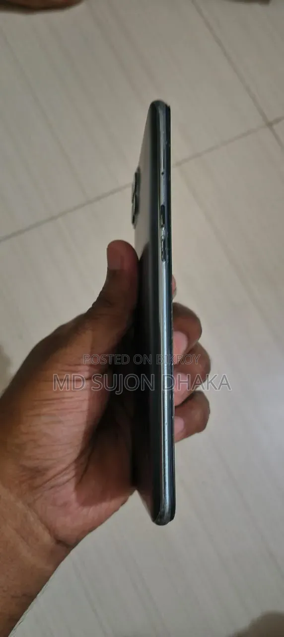 Oppo F17 Pro 128 GB