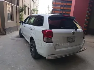 Toyota Corolla 2013 White