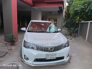 Toyota Corolla 2013 White