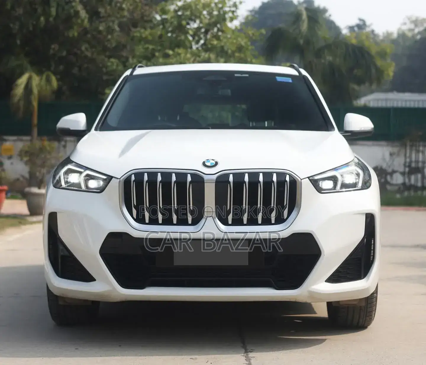 BMW X1 xDrive28i AWD 2023 Pearl