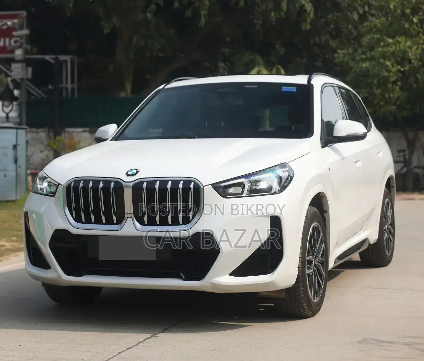 BMW X1 xDrive28i AWD 2023 Pearl