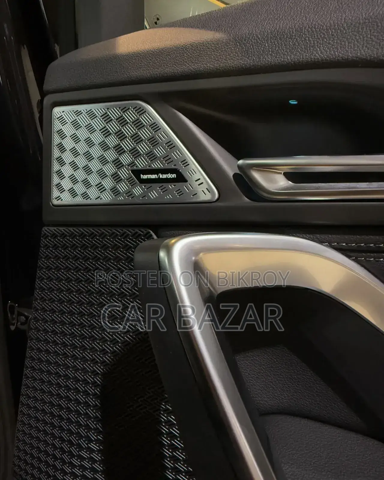 BMW X1 xDrive28i AWD 2023 Pearl