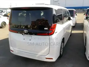 Toyota Noah 2022 Pearl
