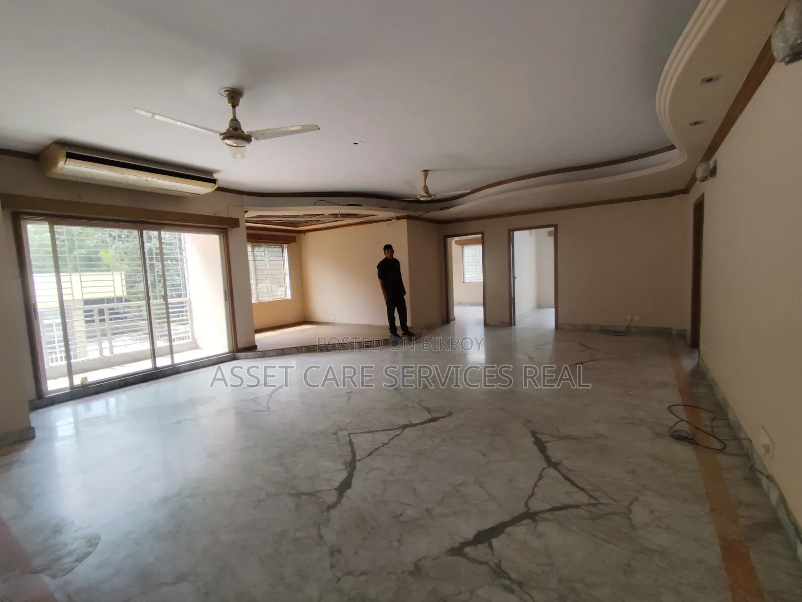 4bdrm Apartment in Concord, Gulshan for Rent