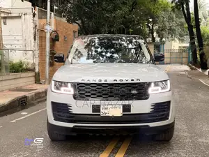 Land Rover Range Rover Vogue 2019 Pearl
