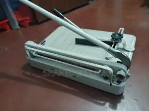 Paper Cutting Machine