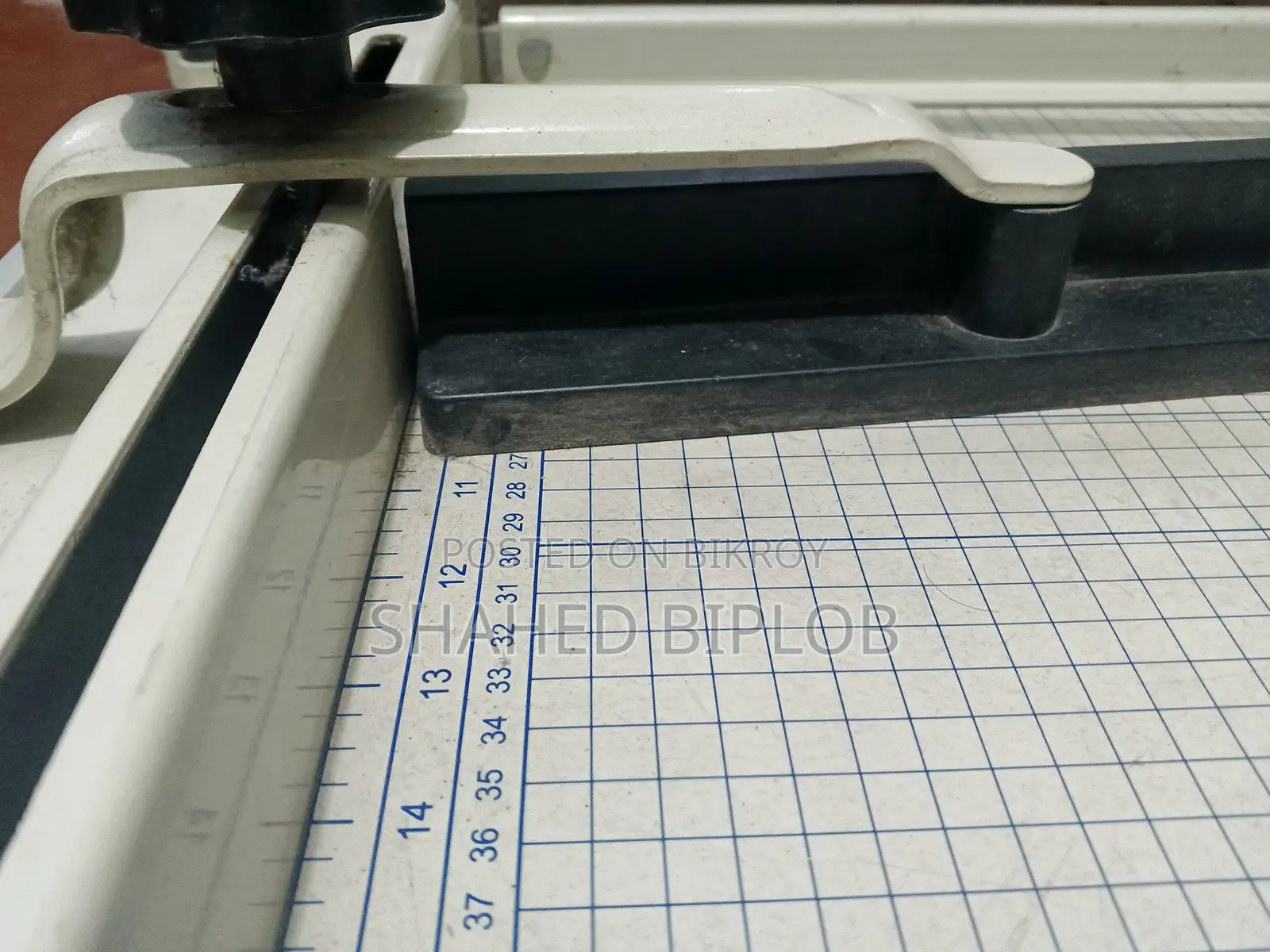 Paper Cutting Machine
