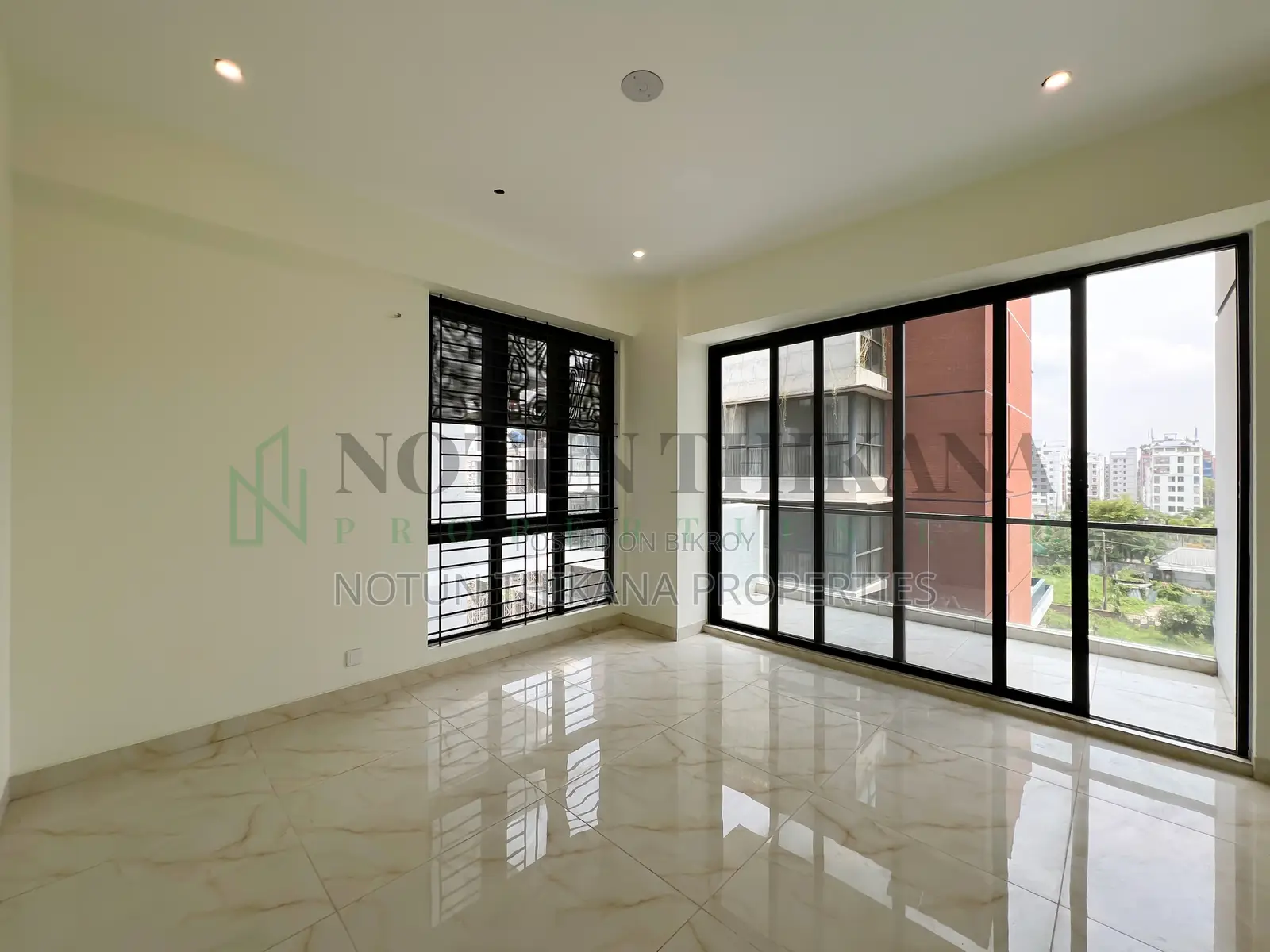 4bdrm Apartment in Basundhara for Rent