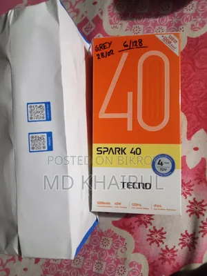 New Tecno Spark 40 128 GB Silver