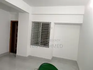 বসিলায় ৪ বেডরুমের অ্যাপার্টমেন্ট বিক্রির জন্য