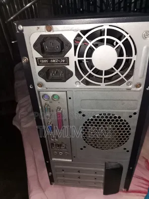 Desktop Computer HP 200 G4 1GB Intel Core I7 SSD 256GB