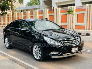 New Hyundai Sonata 2011 Black