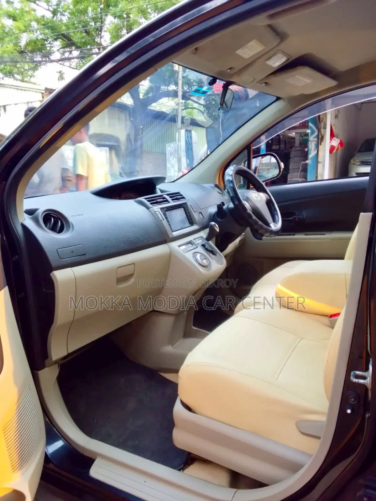 Toyota Passo Sette 2009 Black