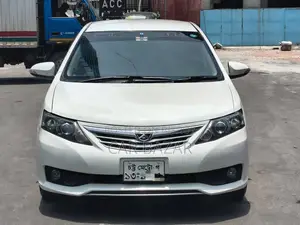 টয়োটা অ্যালিয়ন ২০১৩ সাদা