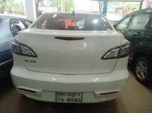 Mazda Axela 2011 White