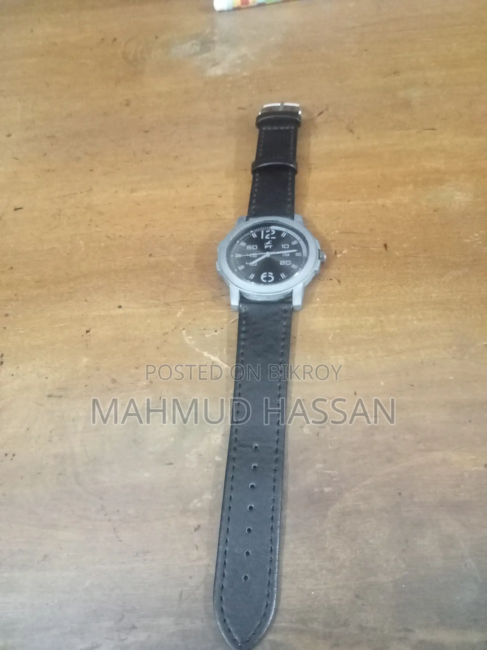 Gents Style Analogue Watch