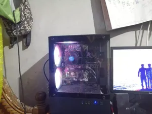 Gigabyte GA-H110MSTX-HD3-ZK 8GB Intel Core I3 HDD+SSD 1T