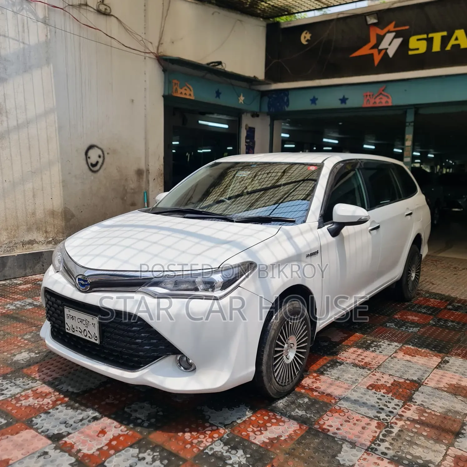 Toyota Corolla Fielder 2017 White