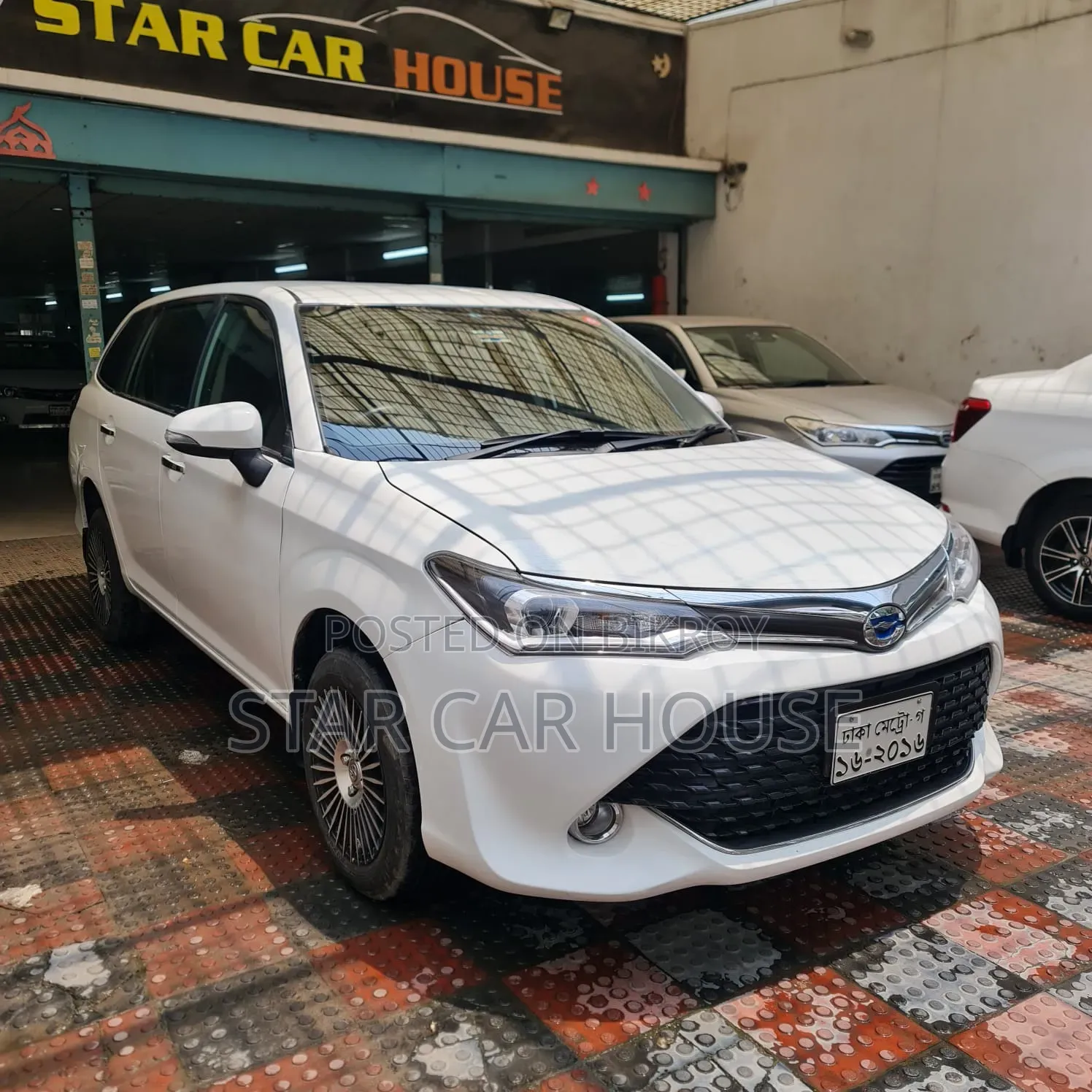 Toyota Corolla Fielder 2017 White