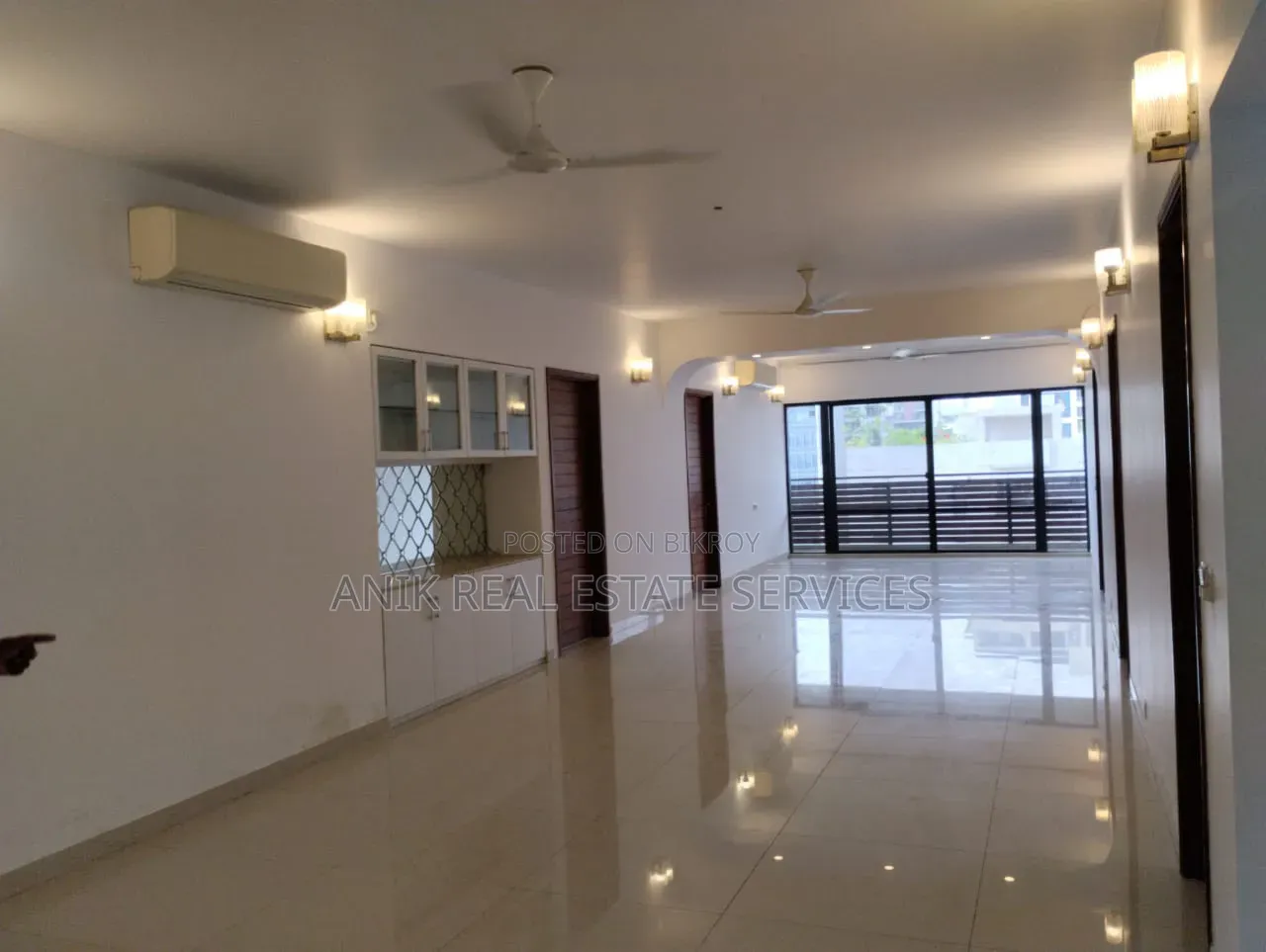 4-bedroom Apartment in Anik Real Estate, Gulshan for Rent
