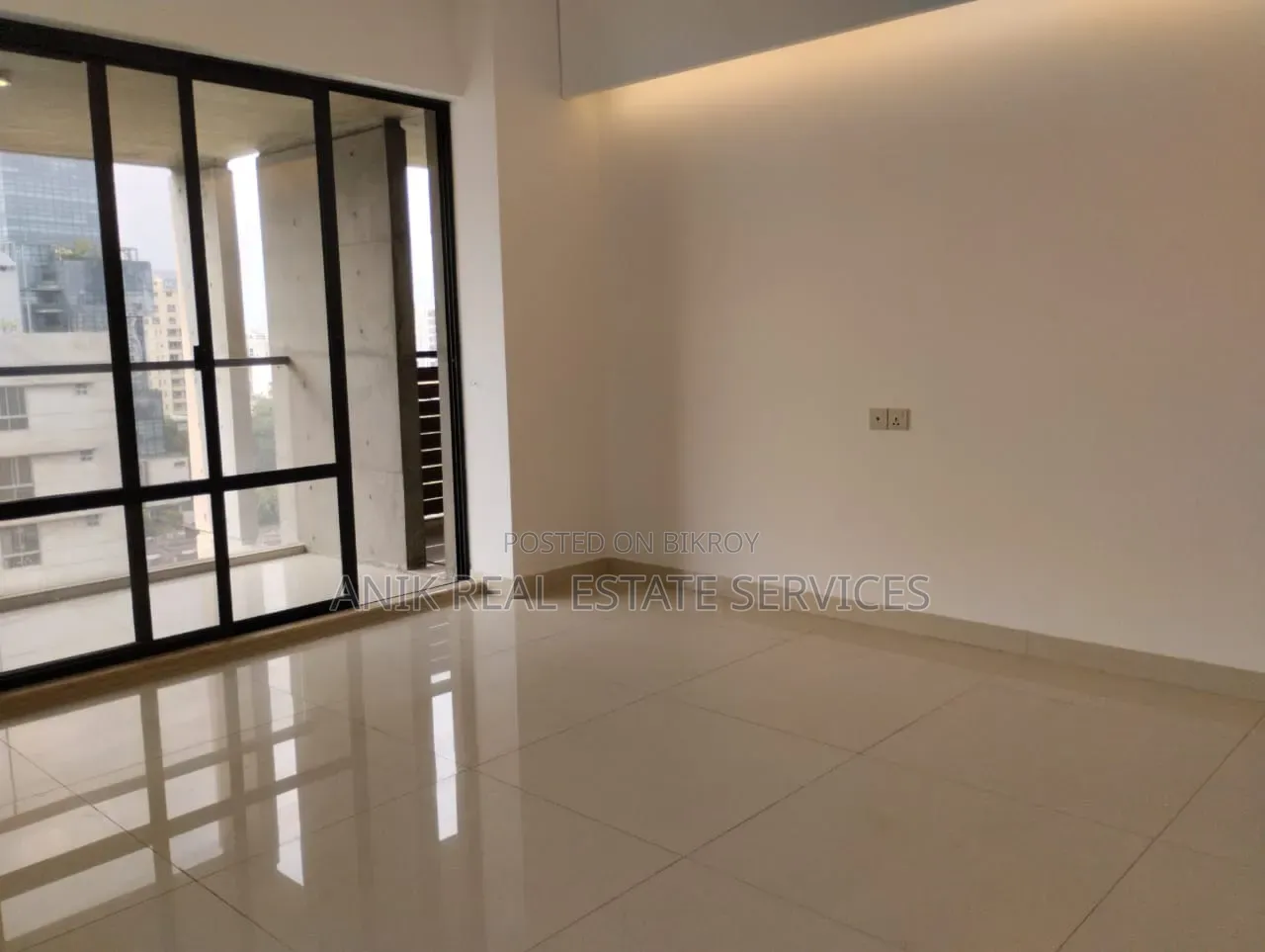 4-bedroom Apartment in Anik Real Estate, Gulshan for Rent