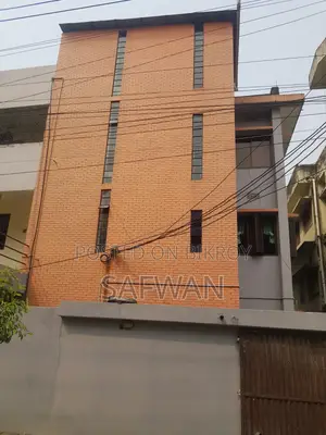 Furnished 3bdrm Apartment in Chowdhury House, Uposhohor for Sale