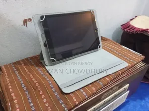 Apple iPad 10.2 (2019) 32 GB Gray