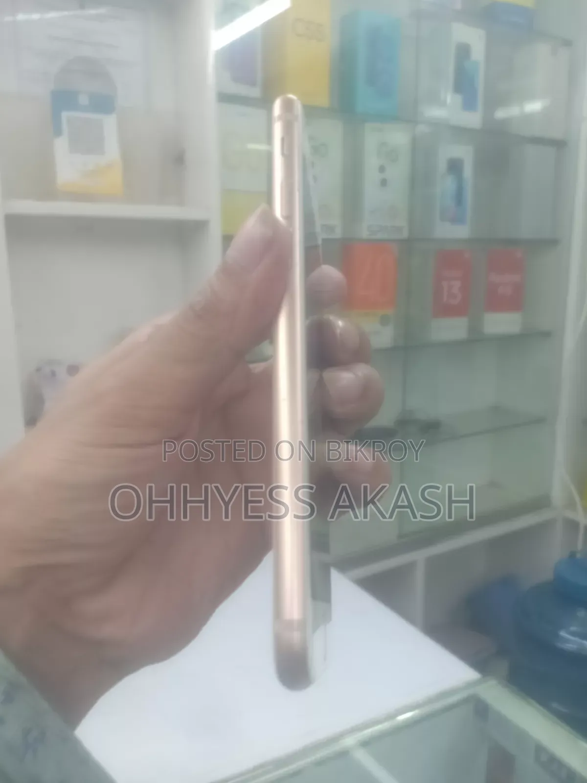 New Apple iPhone 8 64 GB Rose Gold