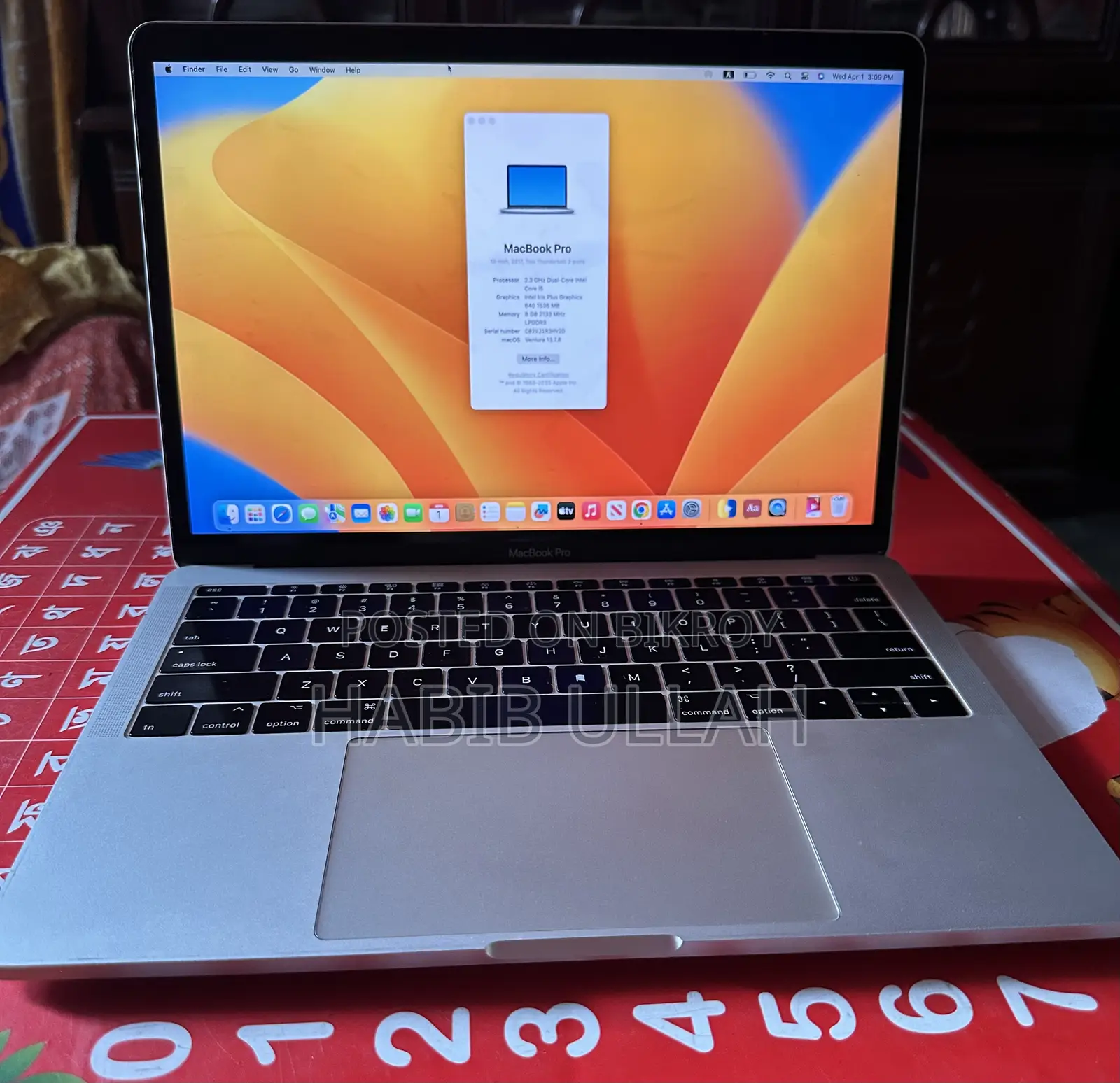 Laptop Apple MacBook 2017 8GB Intel Core I5 HDD 256GB